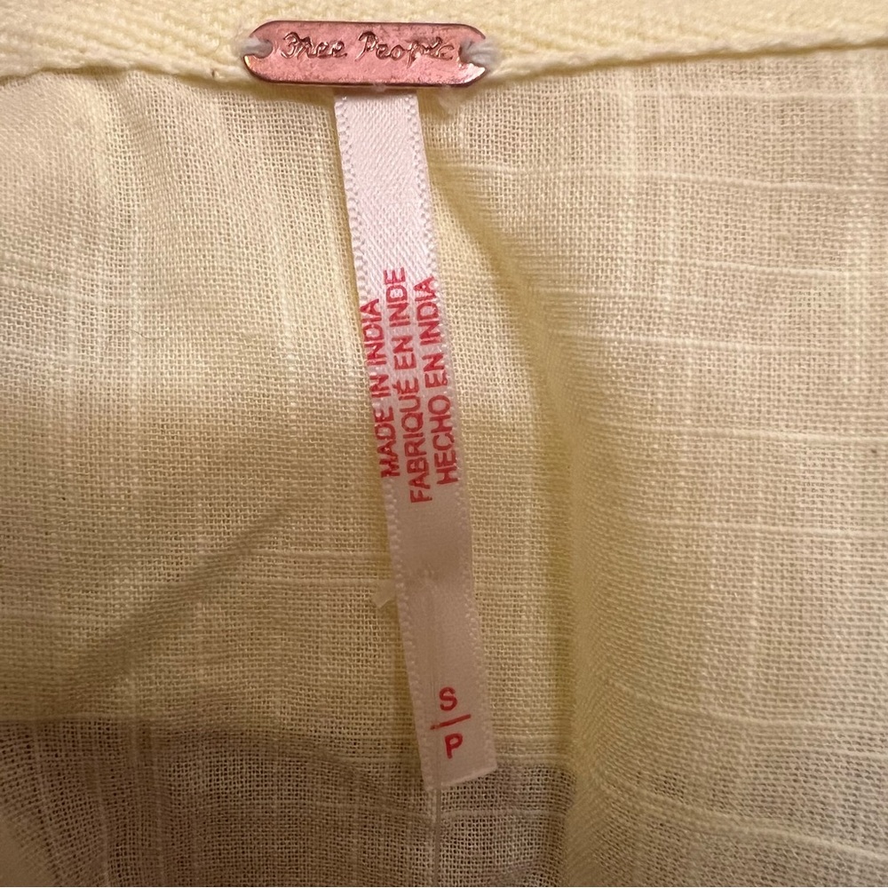Free People Ryland Blouse in Summer Lemonade, Beautiful Embroidery, NWT - Picture 12 of 15